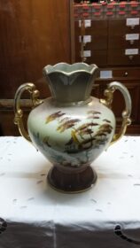 28-Grande-vaso-marrone-e-dorato-1