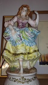 32.-Danzatrice-Capodimonte-1