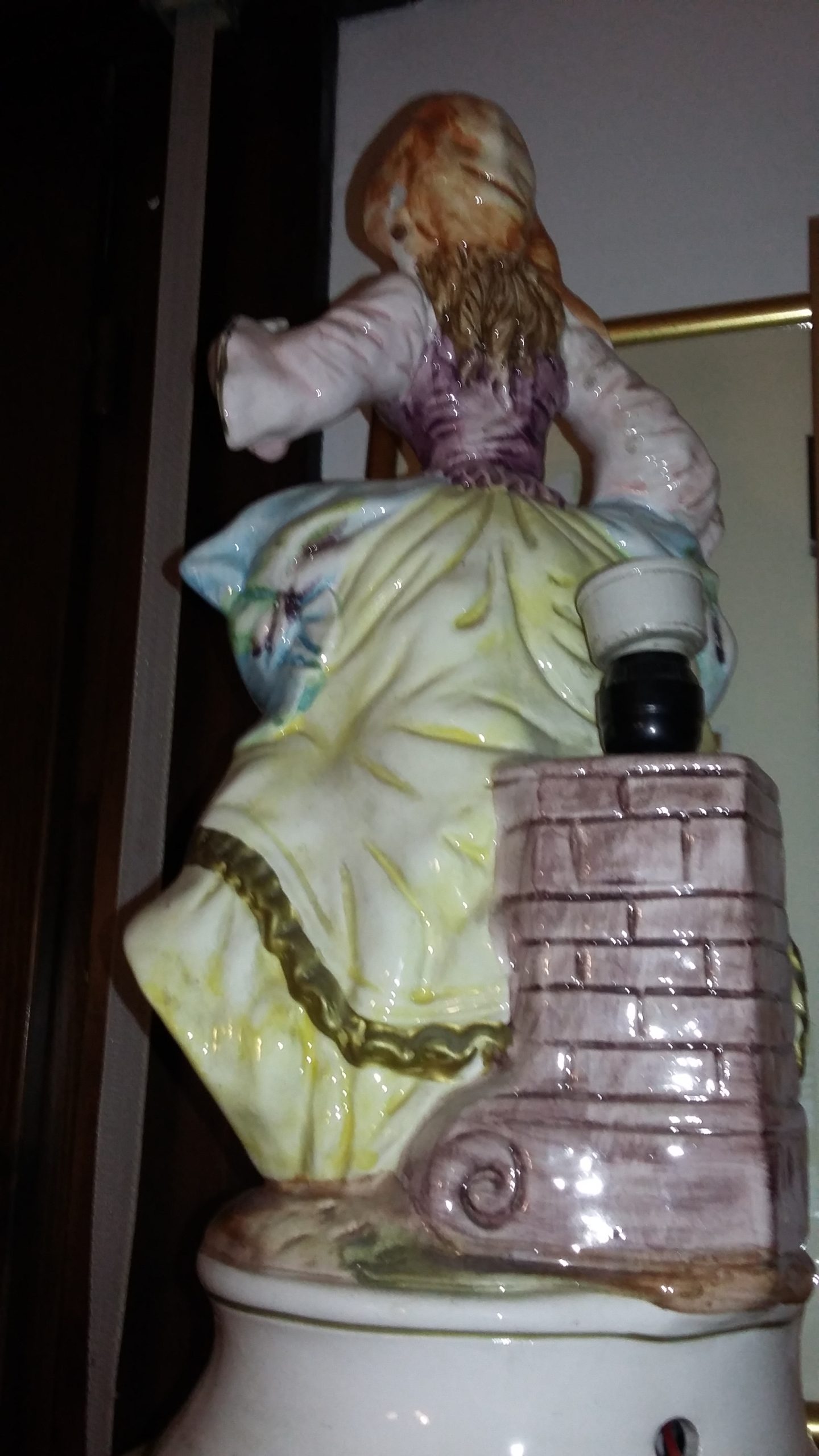 Lampada/Danzatrice – Porcellana Capodimonte
