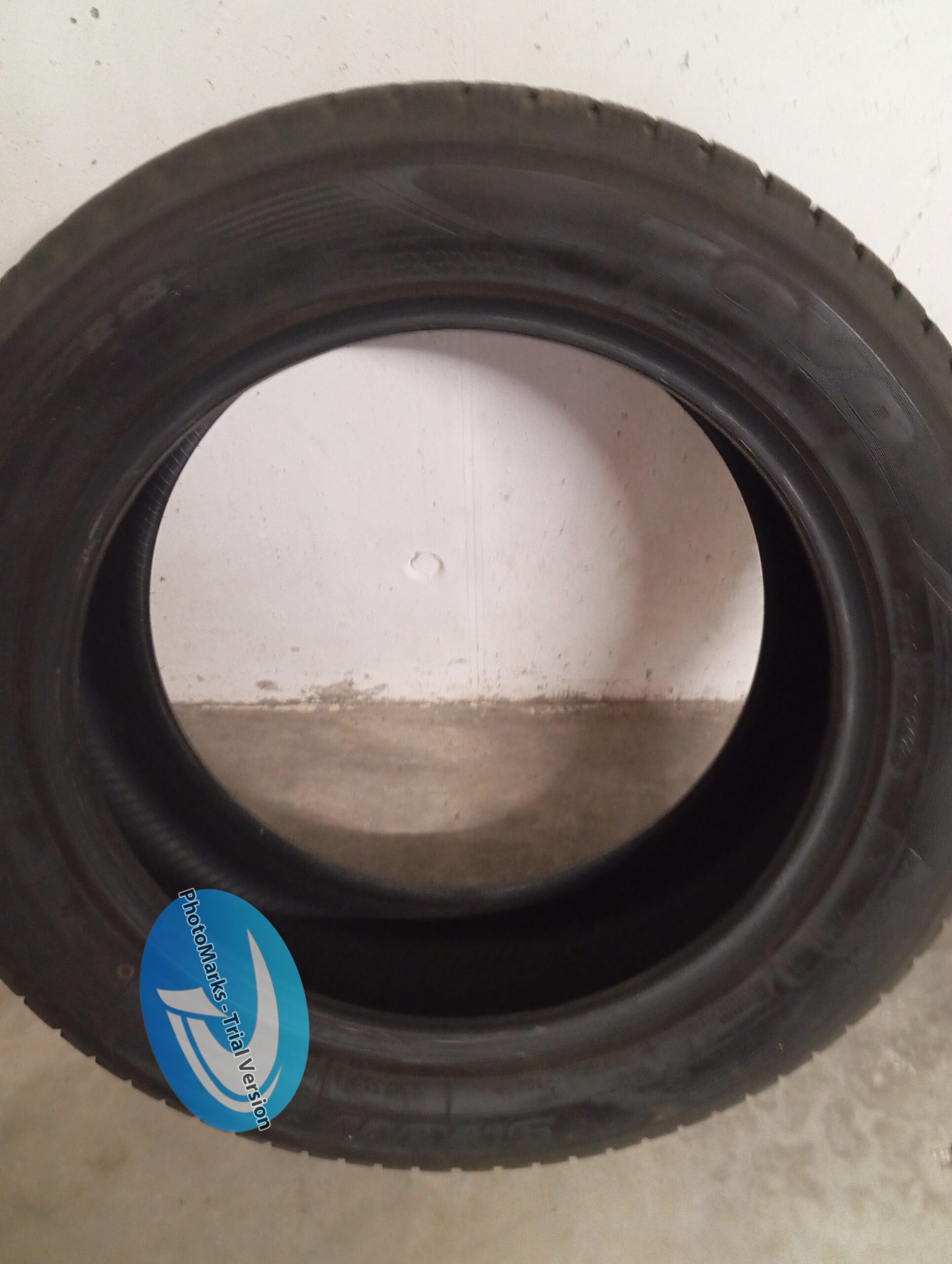 TOYO n. 4 pneumatici invernali usati 4 mesi 235 / 55R18